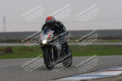 media/Nov-30-2025-TrackDaz (Sun) [[d8b22663df]]/A Group/Session 4 (Wheelie Bump)/